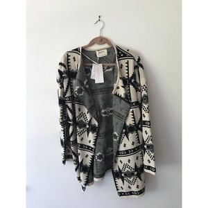 Oversized cardigan with Aztec print